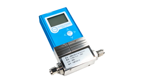液体质量流量计/控制器